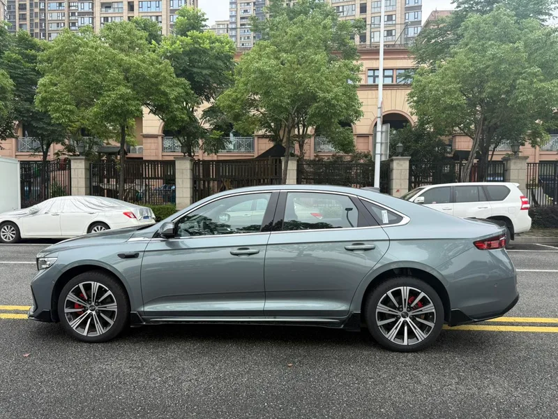Geely Preface 2026 2.0T Восточный Яо Wangwang версия экстерьер фото 8