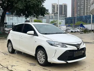 Toyota Vios FS 2017 1.5L CVT Versión Fengchi exterior foto 3