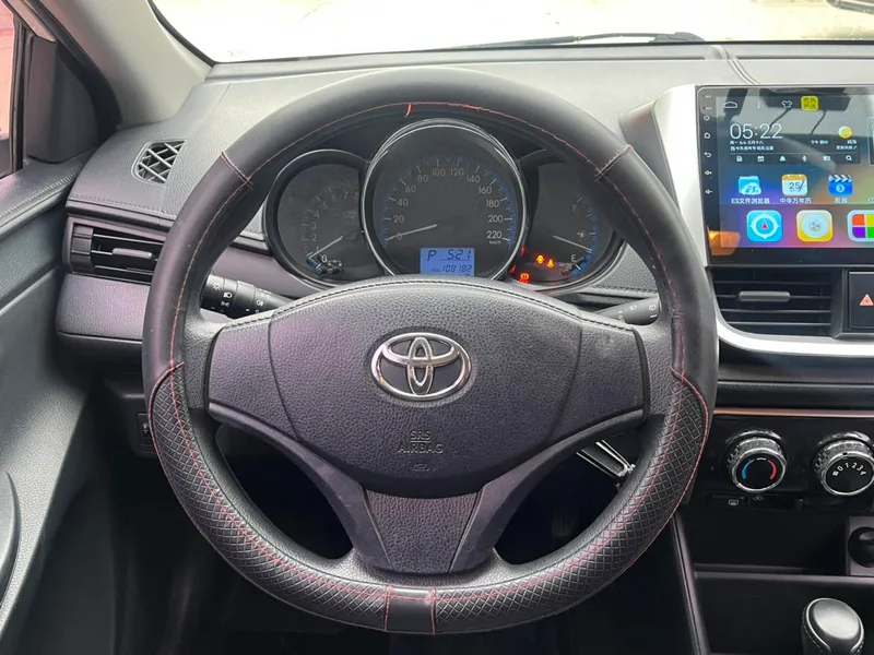 Toyota Vios FS 2017 1.5L CVT Versión Fengchi interior foto 11