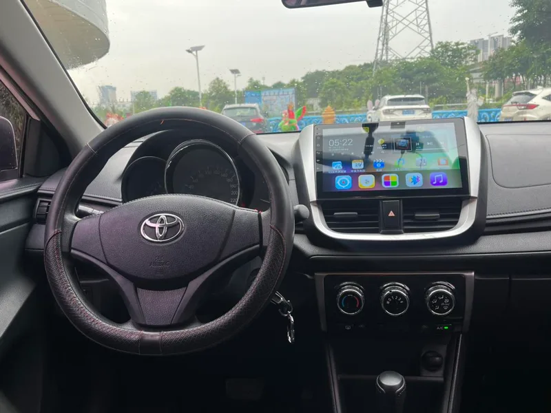Toyota Vios FS 2017 1.5L CVT Versión Fengchi interior foto 13
