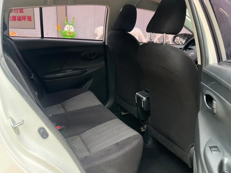 Toyota Vios FS 2017 1.5L CVT Versión Fengchi interior foto 19