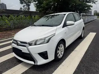 Toyota Yaris L 2015 1.5E Version de charme automatique