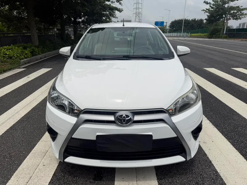 Toyota Yaris L 2015 1.5E Automatic charm version exterior photo 2