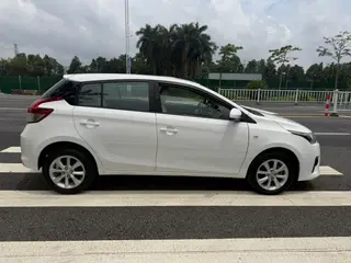 Toyota Yaris L 2015 1.5E Automatic charm version exterior photo 4