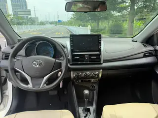 Toyota Yaris L 2015 1.5E Automatic charm version interior photo 7