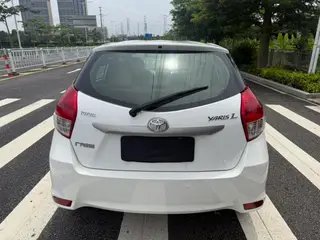 Toyota Yaris L 2015 1.5E Automatic charm version interior photo 9