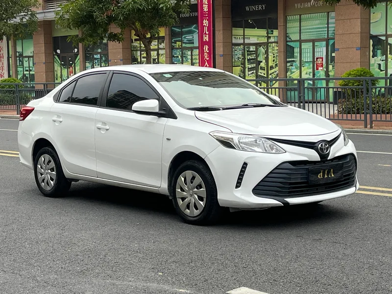Toyota Vios 2017 1.5L CVT Line Creation Edition exterior photo 3