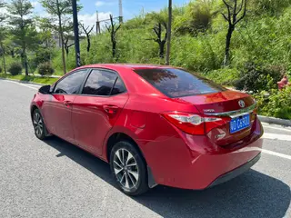 Toyota Levin 2014 1.8GS CVT Version d'élite intérieur photo 18