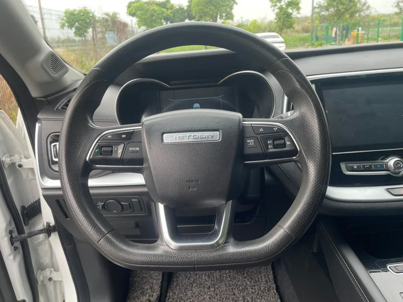 Jetour X70 2019 1.5T DCT Versión Jinxing interior foto 8