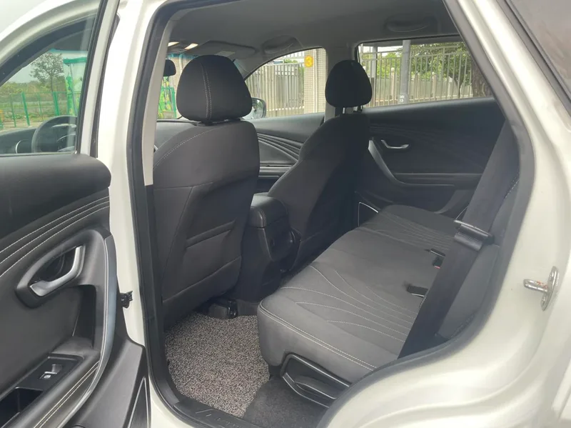 Jetour X70 2019 1.5T DCT Versión Jinxing interior foto 11