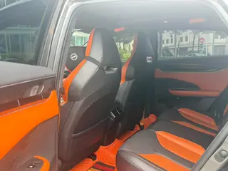 Changan UNI-V 2023 1.5T Спортивная версия интерьер фото 10