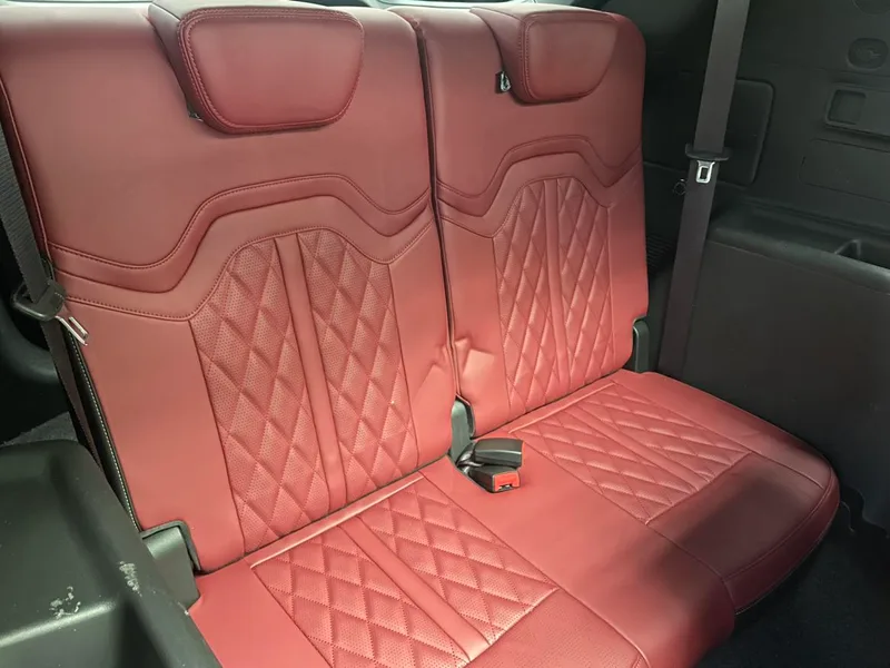 Jetour X70 PLUS 2025 Edición campeona 1.5T DCT Campeón MAX 7 Asiento interior foto 14