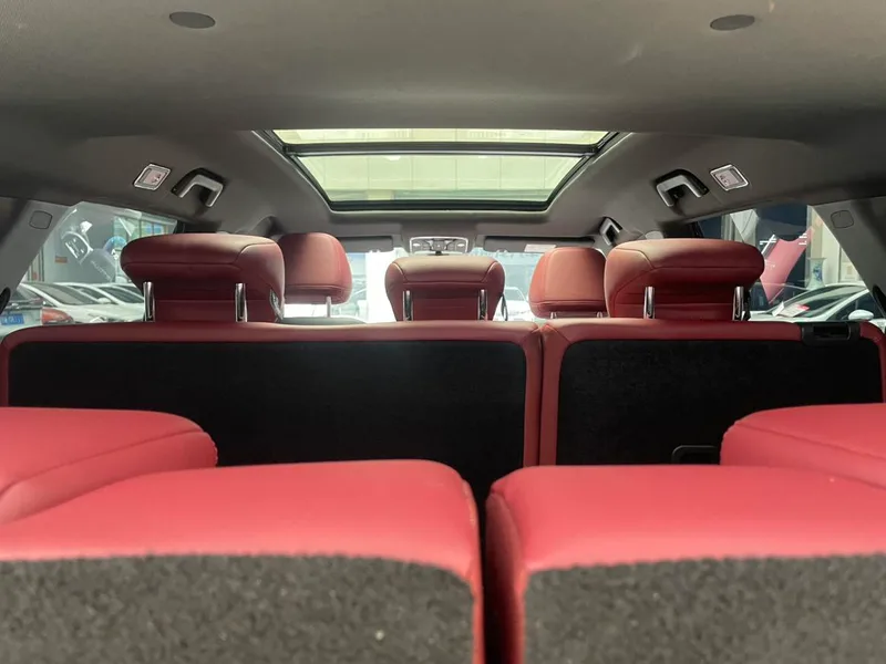 Jetour X70 PLUS 2025 Edición campeona 1.5T DCT Campeón MAX 7 Asiento interior foto 15