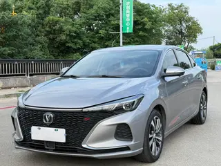 Changan Eado 2020 PLUS Ballena azul NE 1.4T GDI Buque insignia automático
