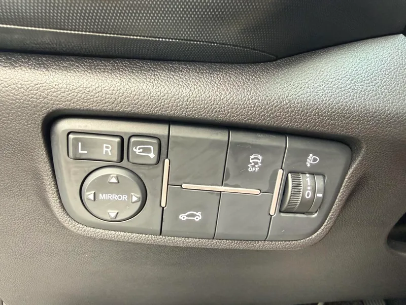 Changan Eado 2020 PLUS Ballena azul NE 1.4T GDI Buque insignia automático interior foto 10