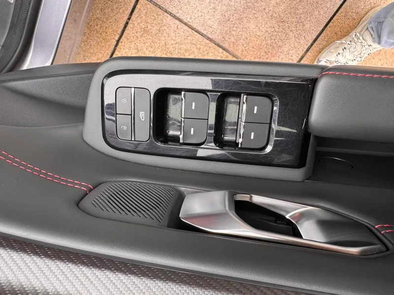 Jetour Dasheng 2023 1.5T DCT Étoile PRO intérieur photo 12