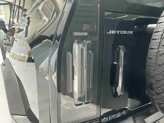 Jetour T2 2023 2.0TD Four-wheel drive Conquer interior photo 18