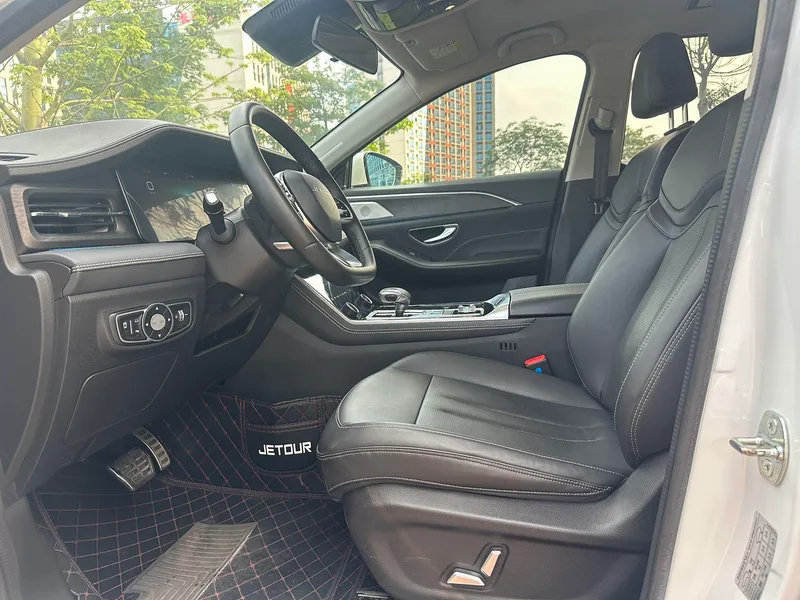 Jetour X90 2022 Zilong 2.0T DCT Changsheng Edition 7 seat interior photo 6