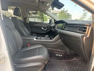 Jetour X90 2022 Zilong 2.0T DCT Changsheng Edition 7 seat interior photo 9
