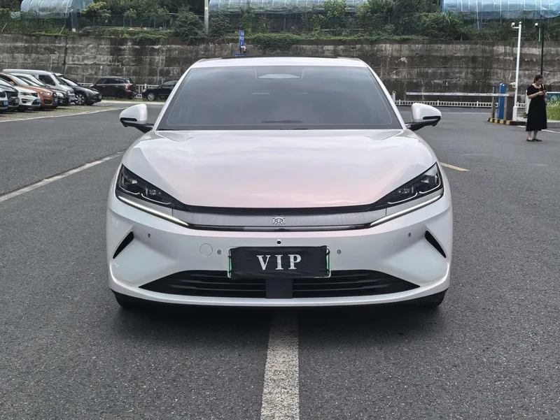 BYD Qin L 2025 545KM Tipo de excelencia exterior foto 2