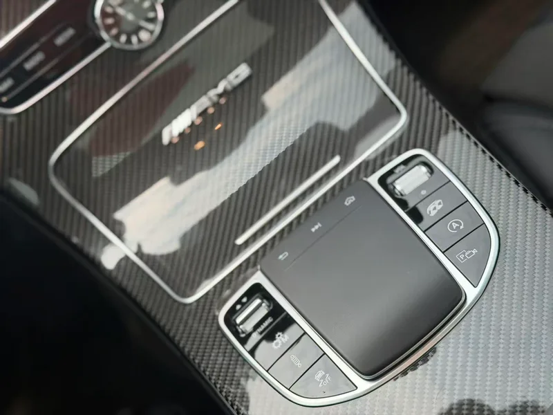 Mercedes-Benz C-Class AMG 2021 AMG C 63 interior foto 16