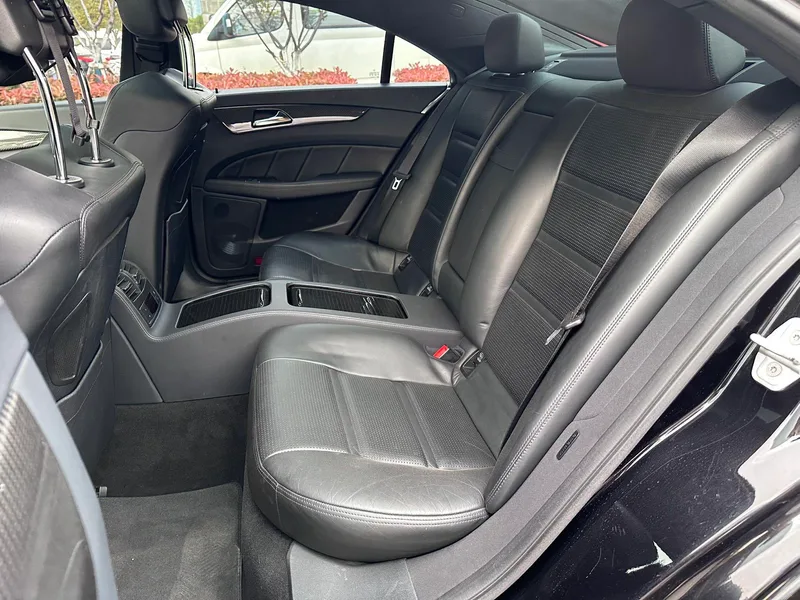 Mercedes-Benz CLS 2012 AMG CLS 63 interior foto 12