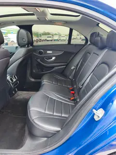 Mercedes-Benz C-Class 2021 C 200 L Edición deportiva de moda interior foto 10