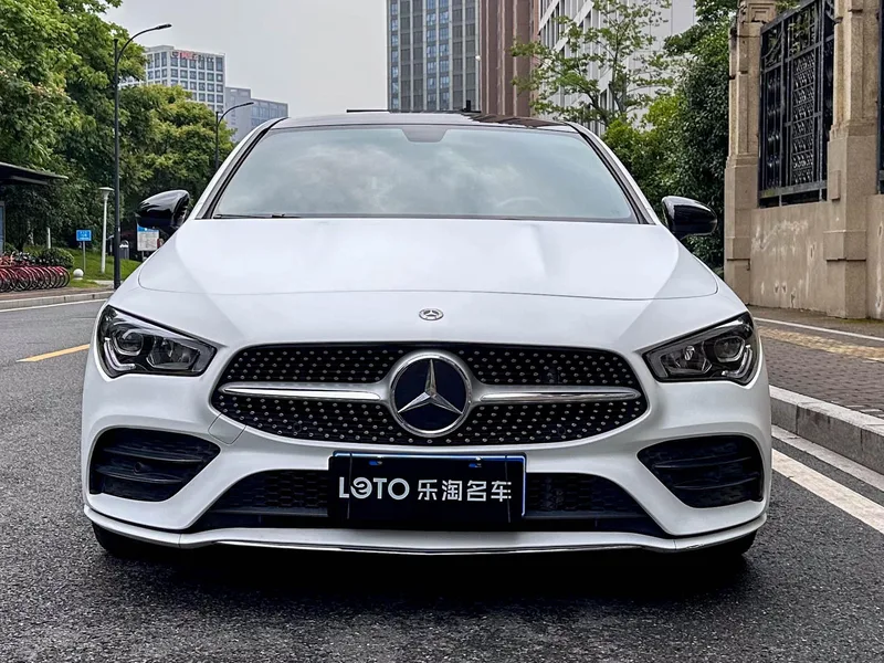 Mercedes-Benz CLA 2020 CLA 200 Voiture de sport de chasse à cinq portes extérieur photo 2