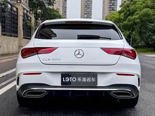Mercedes-Benz CLA 2020 CLA 200 Voiture de sport de chasse à cinq portes extérieur photo 5
