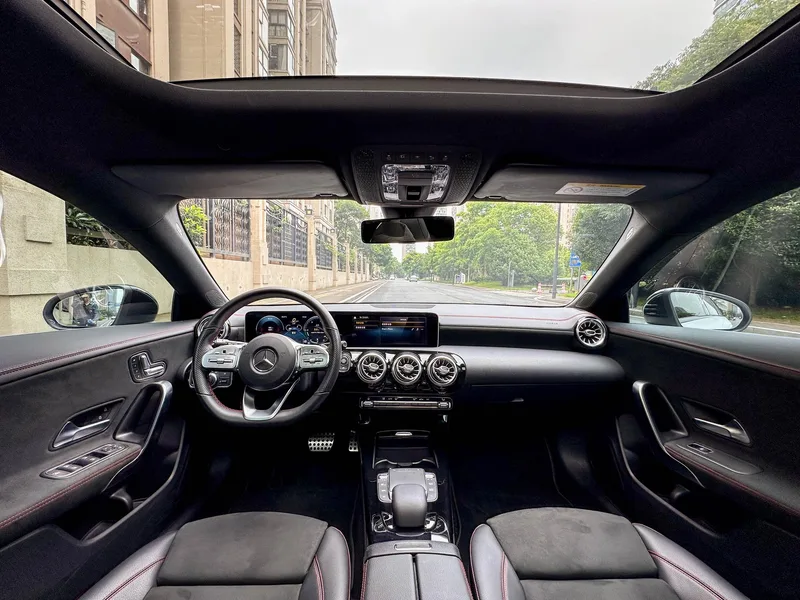 Mercedes-Benz CLA 2020 CLA 200 Voiture de sport de chasse à cinq portes extérieur photo 6