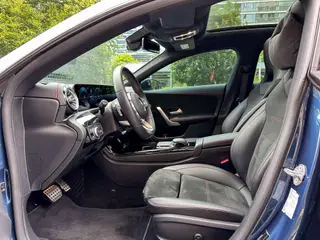 Mercedes-Benz CLA 2020 CLA 200 Voiture de sport de chasse à cinq portes intérieur photo 13
