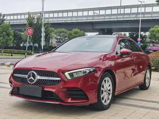 Mercedes-Benz A-Class 2022 Reforma A 200 L Edición de moda de coche deportivo exterior foto 1