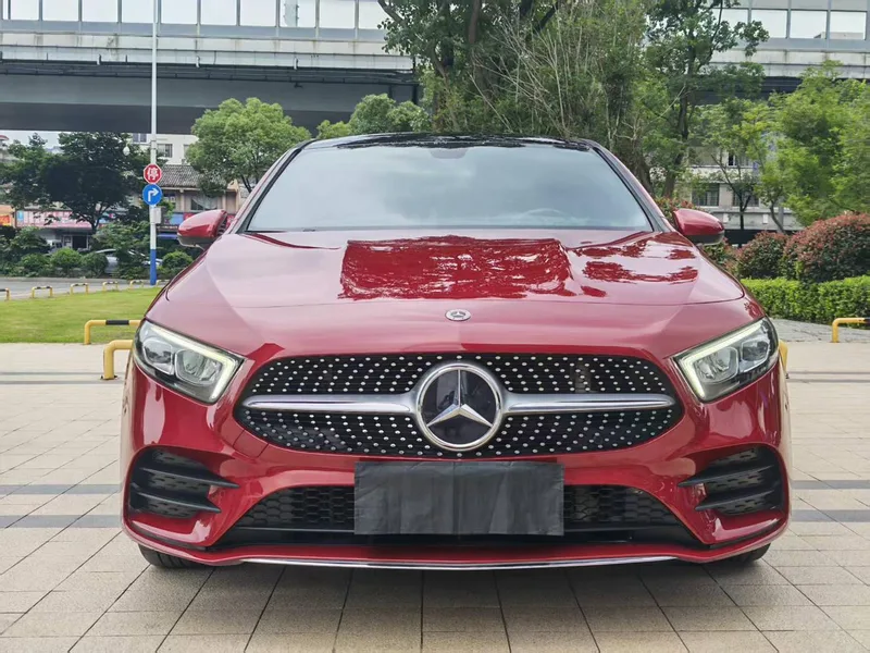 Mercedes-Benz A-Class 2022 Reforma A 200 L Edición de moda de coche deportivo exterior foto 2