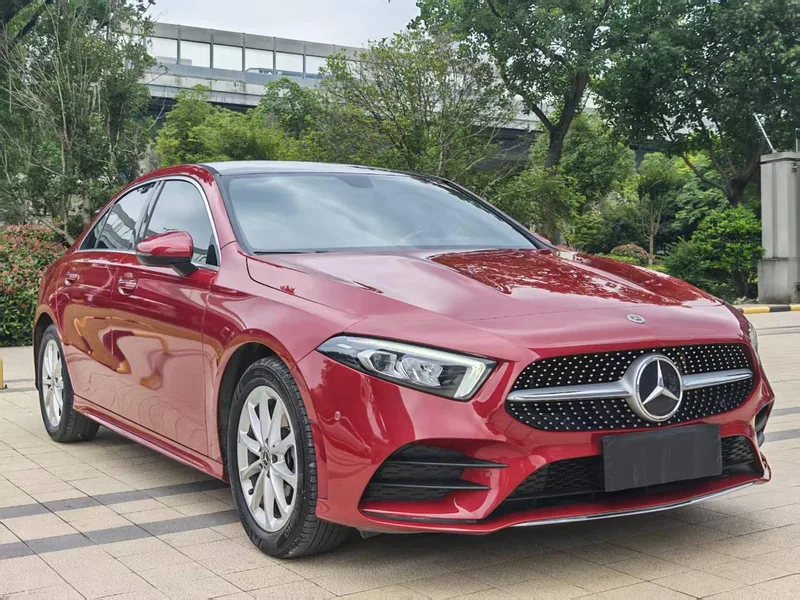 Mercedes-Benz A-Class 2022 Reforma A 200 L Edición de moda de coche deportivo exterior foto 3