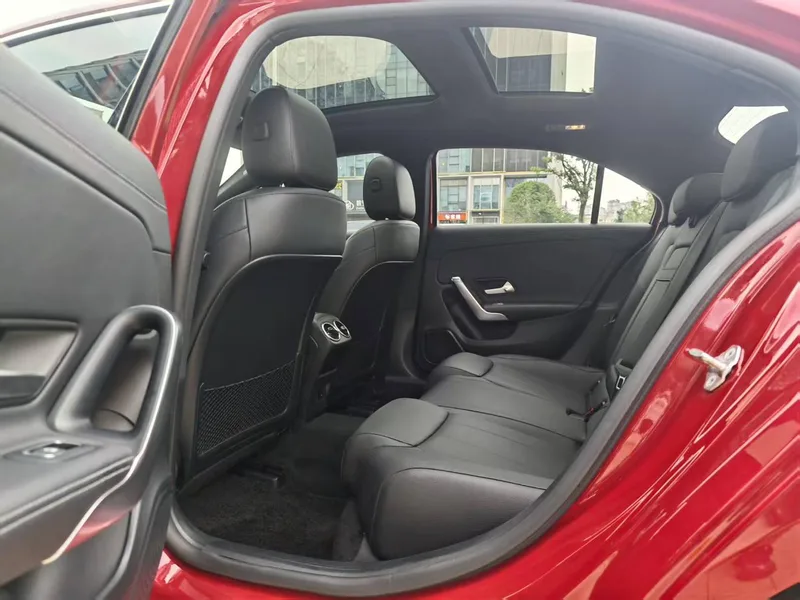 Mercedes-Benz A-Class 2022 Reforma A 200 L Edición de moda de coche deportivo interior foto 10