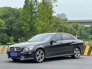 Mercedes-Benz E-Class 2015 Mise à jour E 260 L Sportif extérieur photo 1