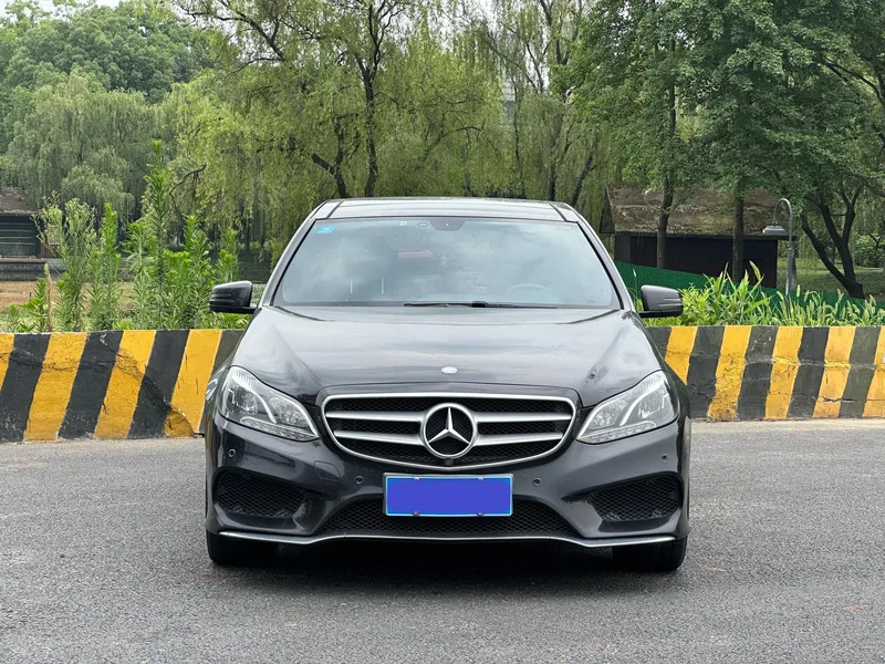 Mercedes-Benz E-Class 2015 Mise à jour E 260 L Sportif extérieur photo 2