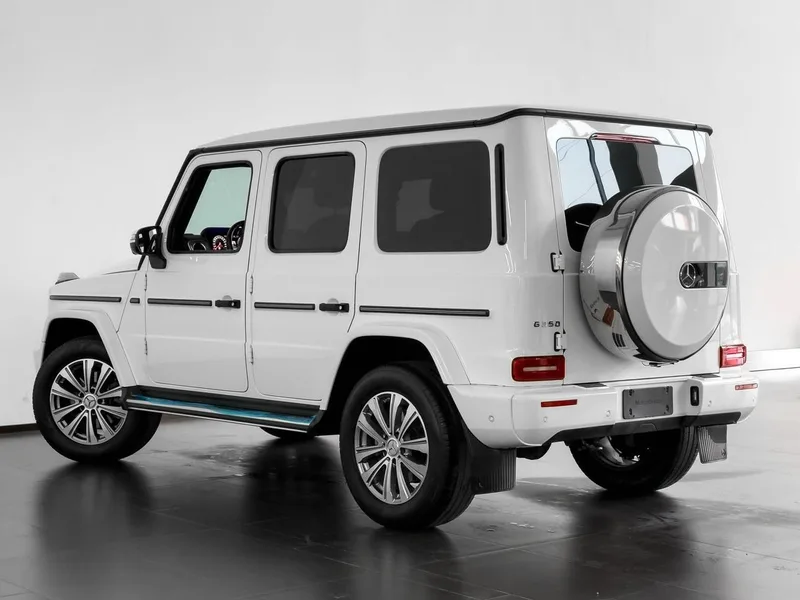 Mercedes-Benz G-Class 2022 G 350 interior photo 11