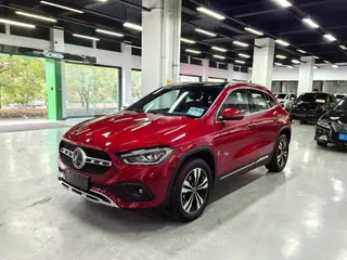 Mercedes-Benz GLA 2020 GLA 200 extérieur photo 1