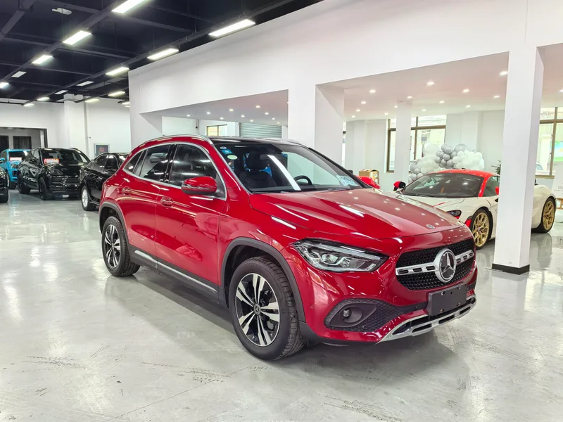 Mercedes-Benz GLA 2020 GLA 200 extérieur photo 3