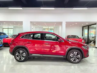 Mercedes-Benz GLA 2020 GLA 200 extérieur photo 4