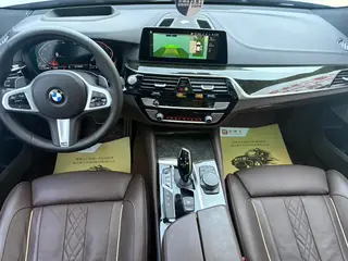 BMW 6 Series GT 2019 630i M Sports Grand Traveler Edition exterior photo 6