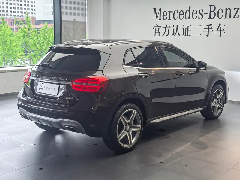 Mercedes-Benz GLA 2016 GLA 260 4MATIC Sportif extérieur photo 3