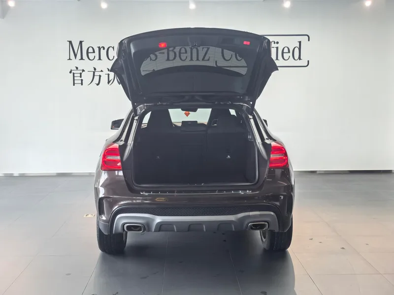 Mercedes-Benz GLA 2016 GLA 260 4MATIC Sportif extérieur photo 4