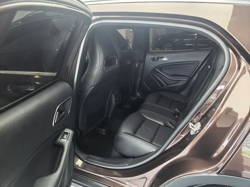 Mercedes-Benz GLA 2016 GLA 260 4MATIC Sportif extérieur photo 8