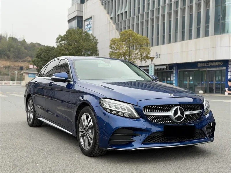 Mercedes-Benz C-Class 2020 C 200 L Fashion Sports Edition exterior photo 3