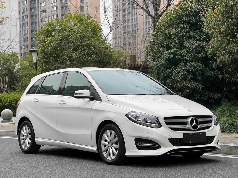 Mercedes-Benz B-Class 2017 B 180 extérieur photo 3