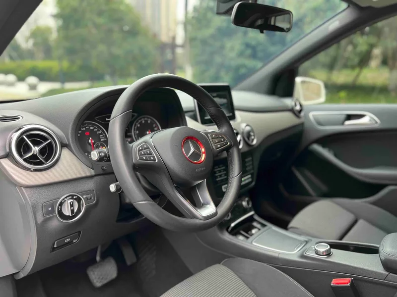 Mercedes-Benz B-Class 2017 B 180 extérieur photo 9