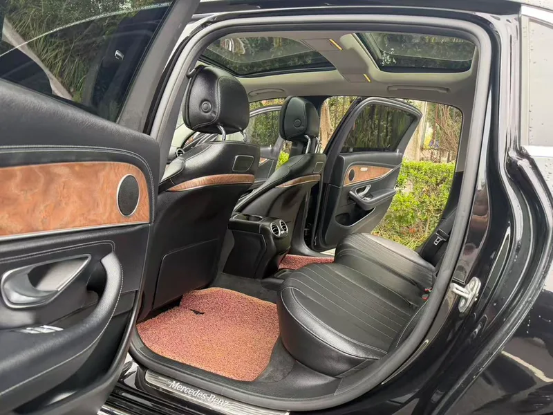 Mercedes-Benz E-Class 2016 E 300 L Type de luxe intérieur photo 9