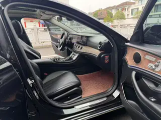 Mercedes-Benz E-Class 2016 E 300 L Type de luxe intérieur photo 11